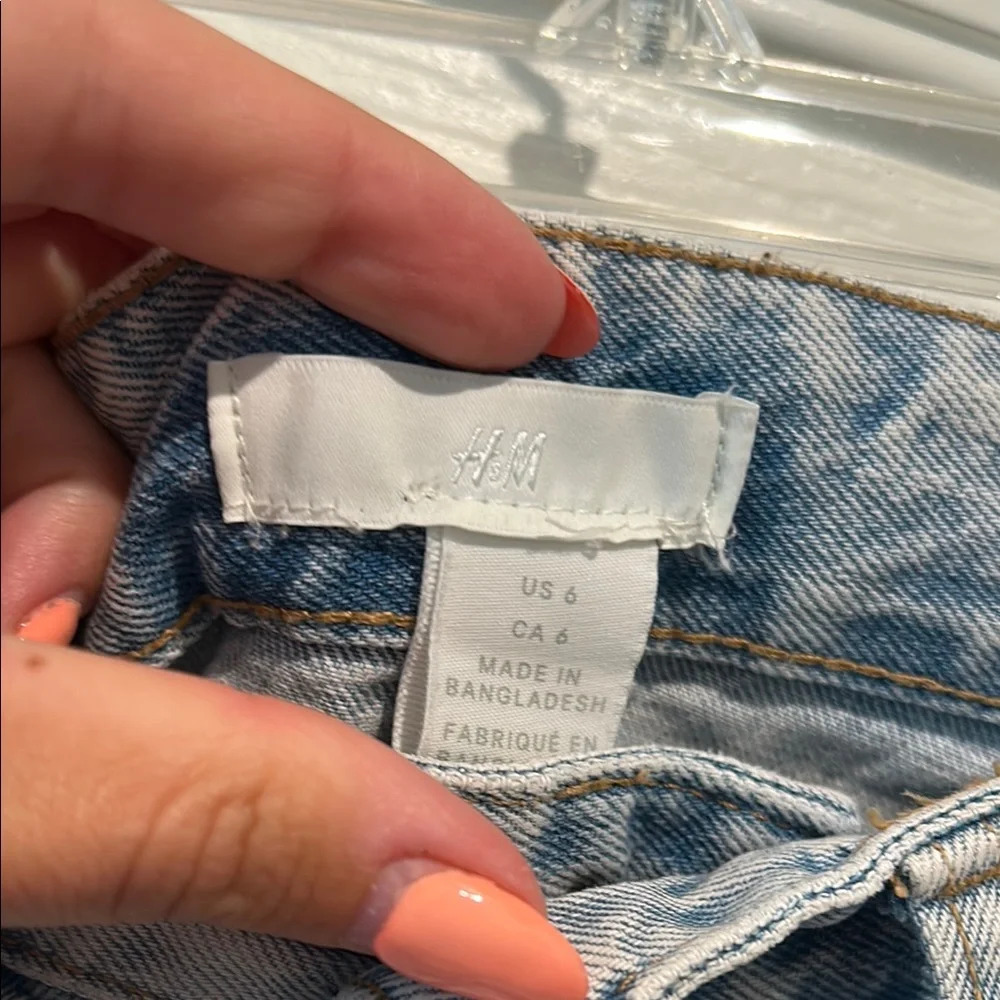 H&M Blue Denim Pencil Skirt - Picture 2 of 4